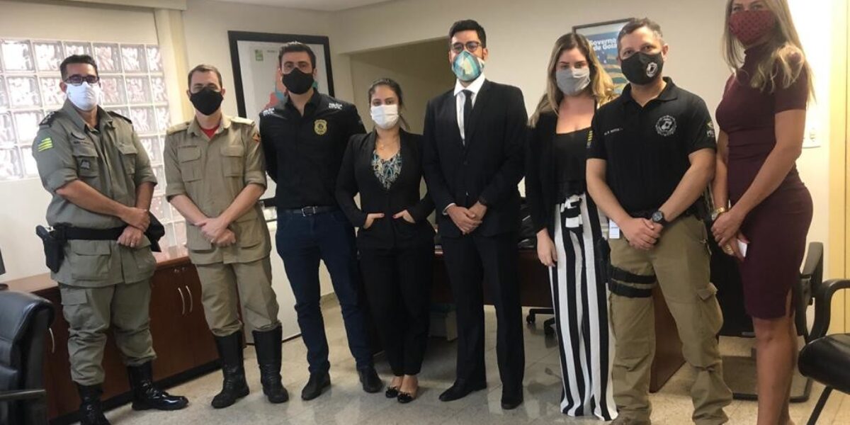 Chefes das assessorias de imprensa se reúnem com novo titular da Secom