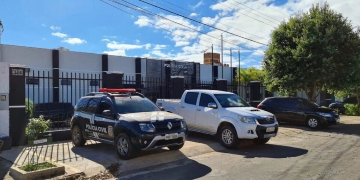 Suspeita de receptação é presa; celular havia sido subtraído de um idoso