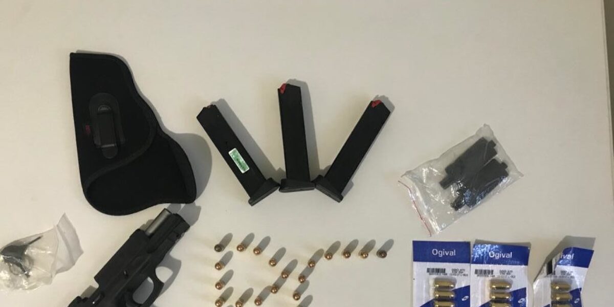 Polícia Civil cumpre buscas e prende casal por posse ilegal de arma de fogo em Corumbaíba
