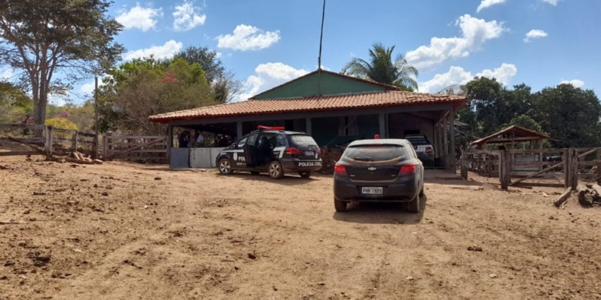 Polícia Civil recupera gado furtado em Uruaçu; autores são investigados por posse de arma e receptação