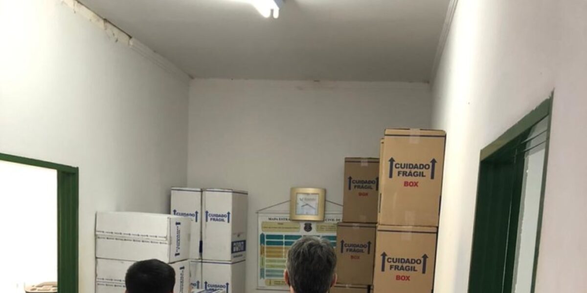 Polícia Civil cumpre mandado de buscas em residência de vereador de Caçu autuado por crimes contra o consumidor