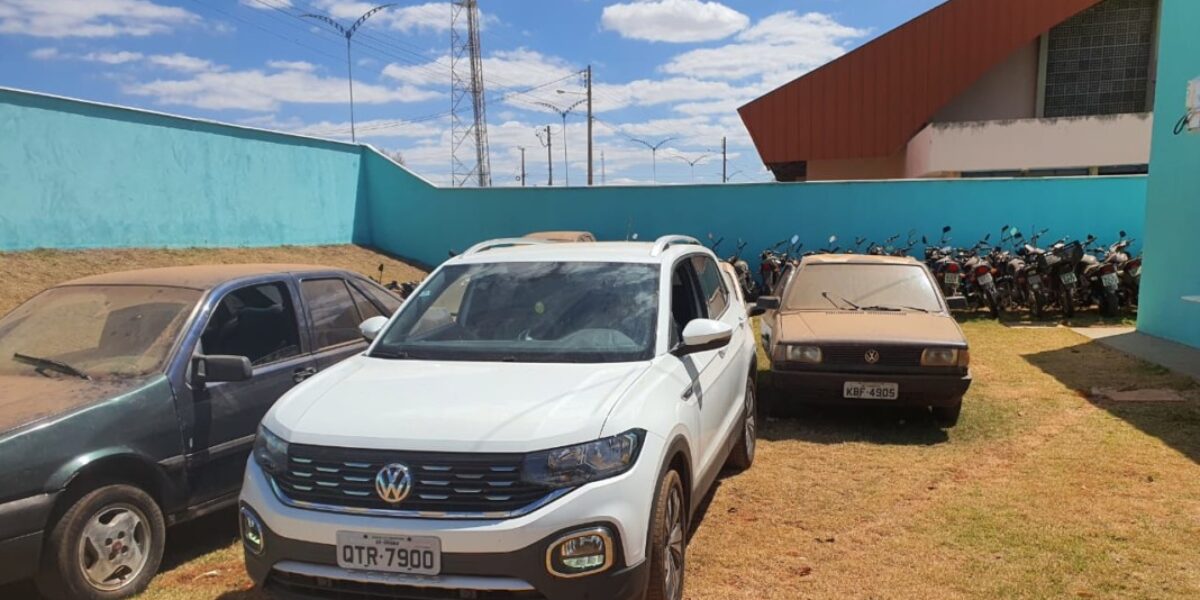 Preso em São Miguel do Passa Quatro suspeito de receptação de veículo roubado em Goiânia