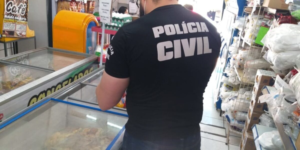 Polícia Civil faz apreensão de alimentos impróprios para consumo em comércio do Jd Novo Mundo; estabelecimento foi interditado