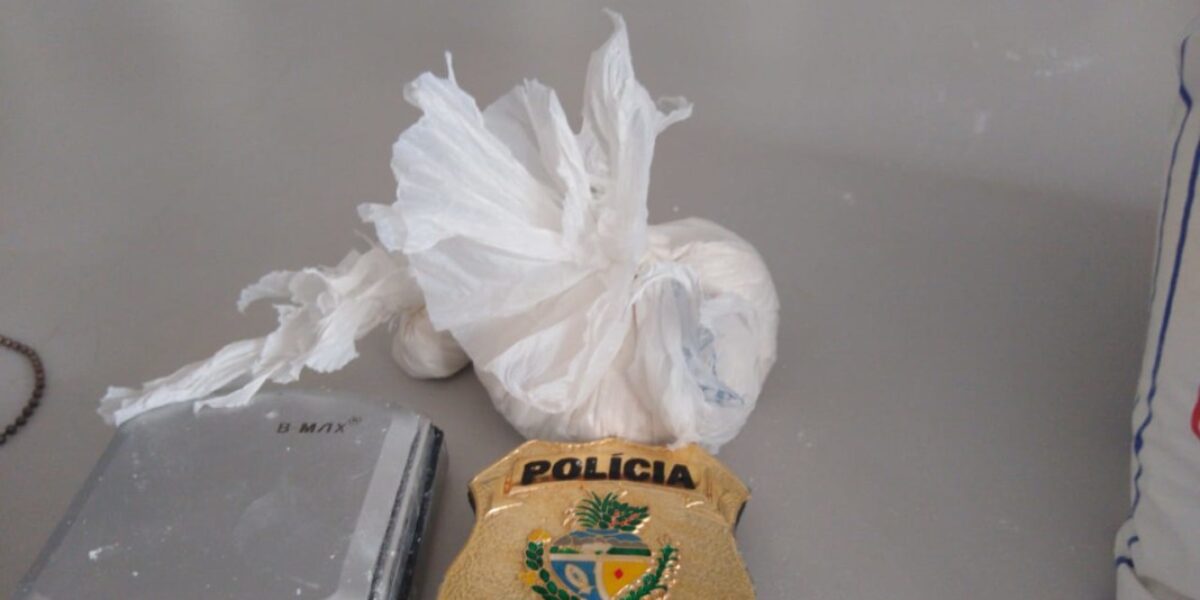 Polícia Civil prende suspeito de tráfico de drogas em Valparaíso; homem tem extensa ficha criminal