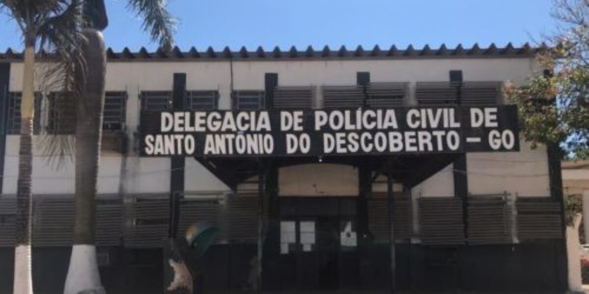 Adolescentes suspeitos de esfaquear casal são apreendidos