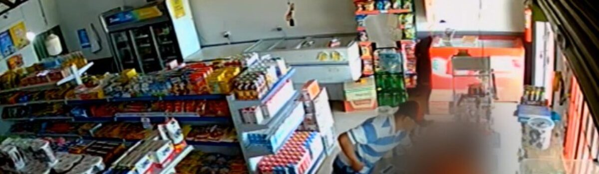 Polícia Civil prende em flagrante três homens suspeitos de assaltarem uma mercearia ameaçando uma criança de 10 anos em Abadia de Goiás