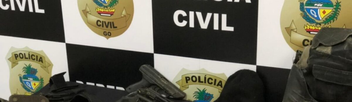 Polícia Civil prende mulher investigada por roubo; seu companheiro também foi detido por posse ilegal de arma