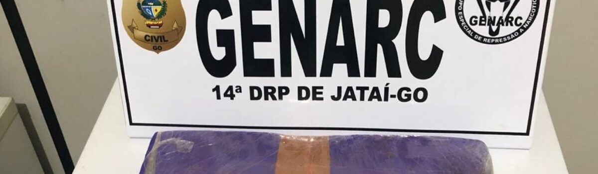 Genarc prende em Jataí mulher que transportava drogas no carro; ela estava com três filhos menores