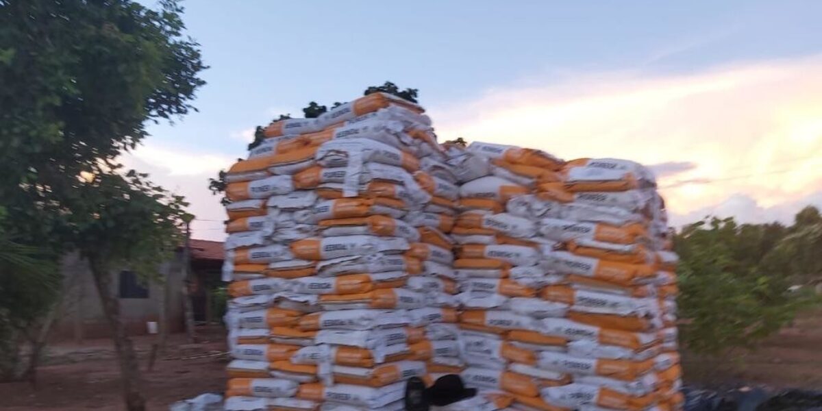 Polícia Civil e Polícia Militar recuperam carga furtada de milho híbrido avaliada em R$ 250 mil