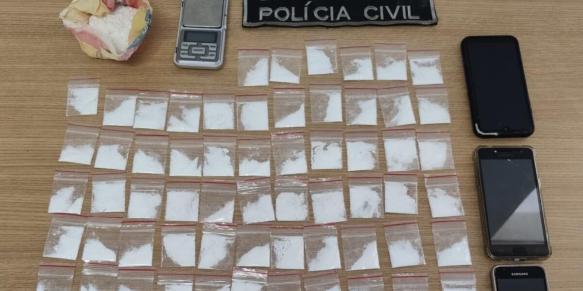 Polícia Civil prende suspeito de tráfico com 94 papelotes de cocaína, em Goiânia