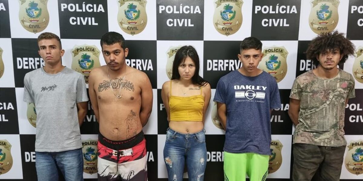 DERFRVA realiza operação e prende 21 suspeitos de roubos de veículos