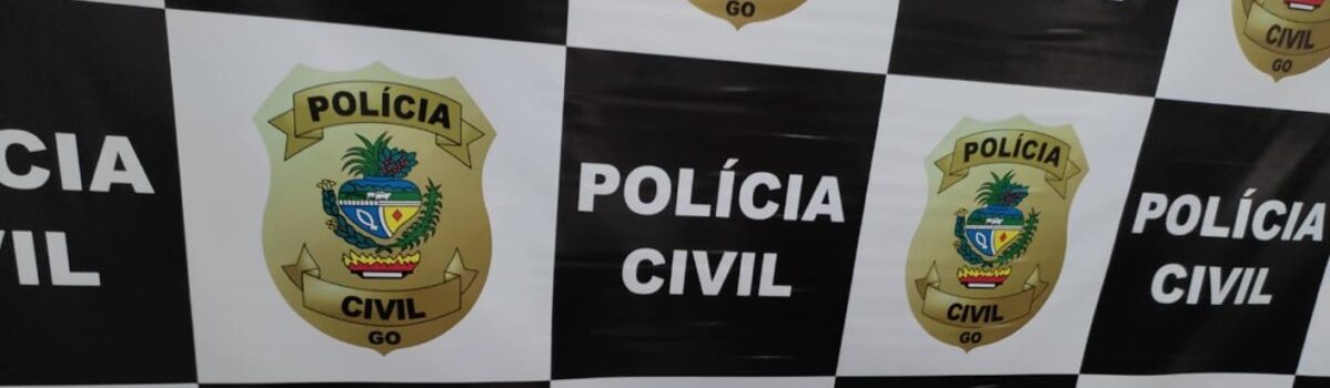 Suspeito de tráfico de drogas é preso em Carmo de Rio Verde; droga estava em mochila de criança de 3 anos