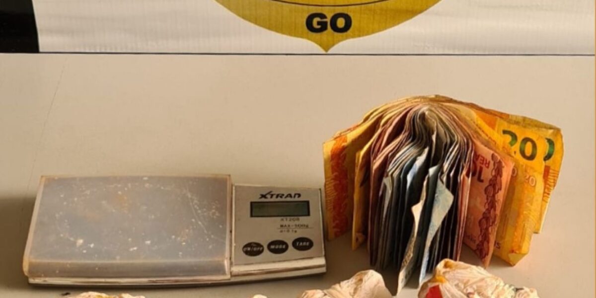 Mulher é presa por tráfico de drogas em Goiatuba
