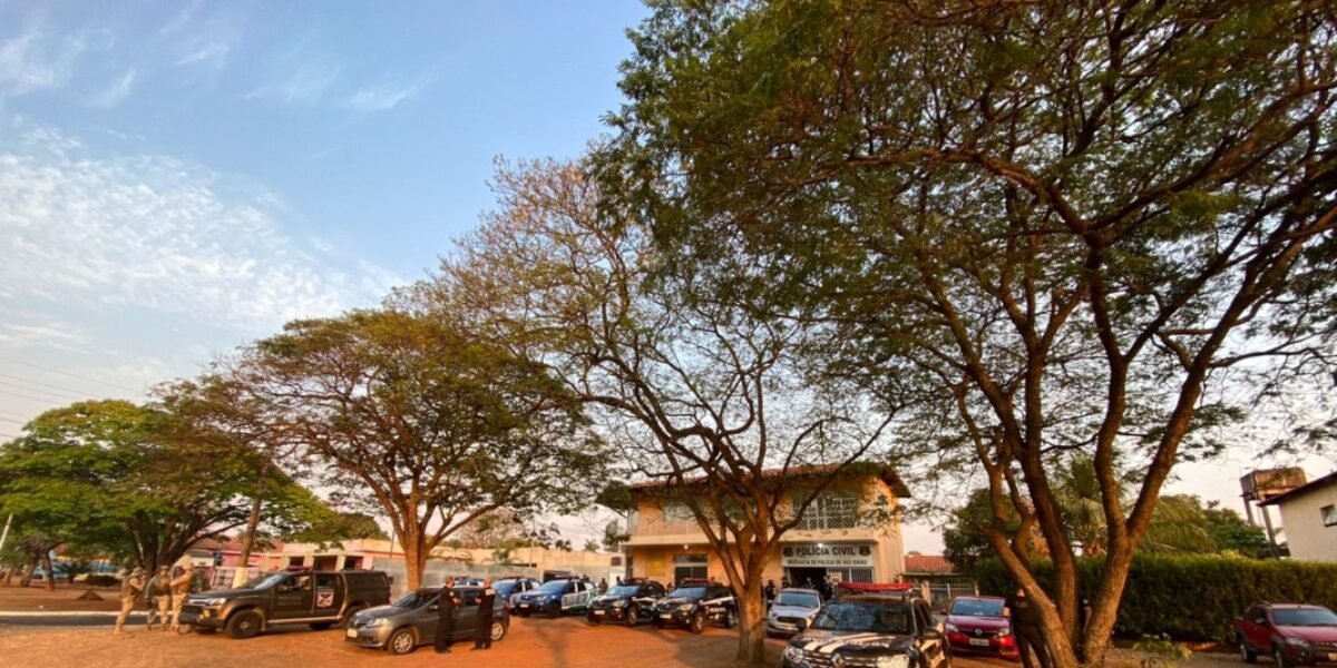 Operação prende suspeito de envolvimento em homicídio, em São Simão