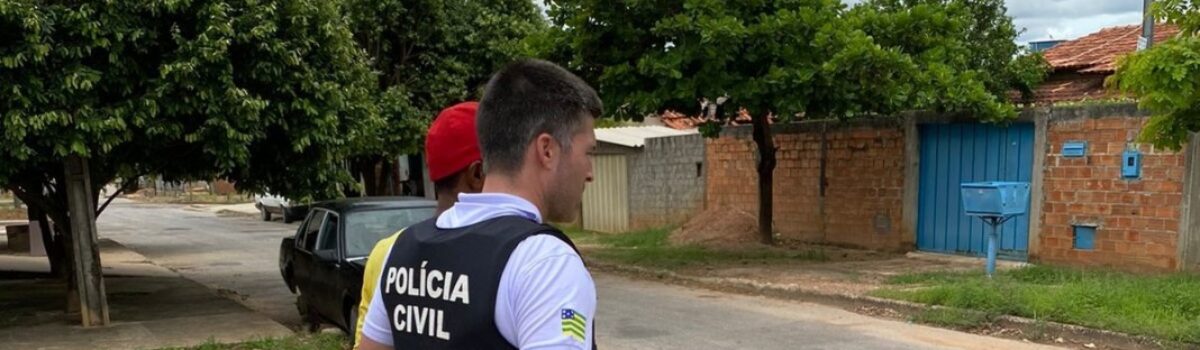 Dois são presos por envolvimento em homicídio