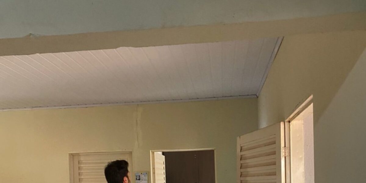PCGO prende três suspeitos por roubo de veículo e tráfico em Bela Vista