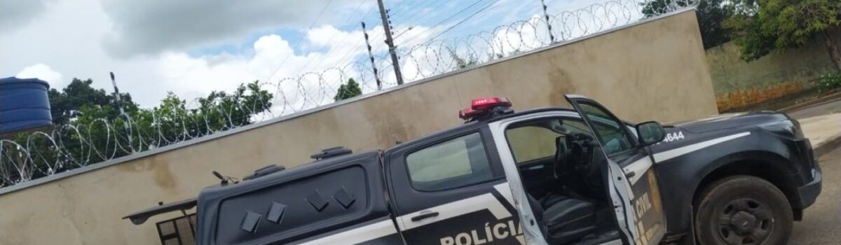 PC cumpre buscas contra homem que atirou no namorado de sua ex-companheira, em Niquelândia