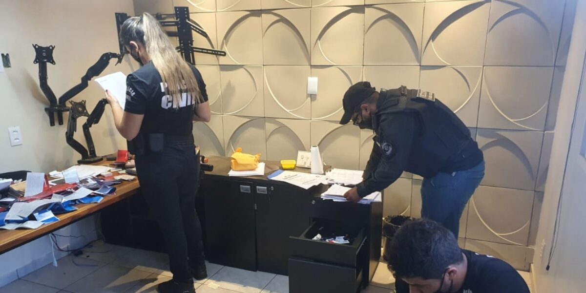 PCGO indicia 12 pessoas após investigação de esquema de fraude a licitações da SSP