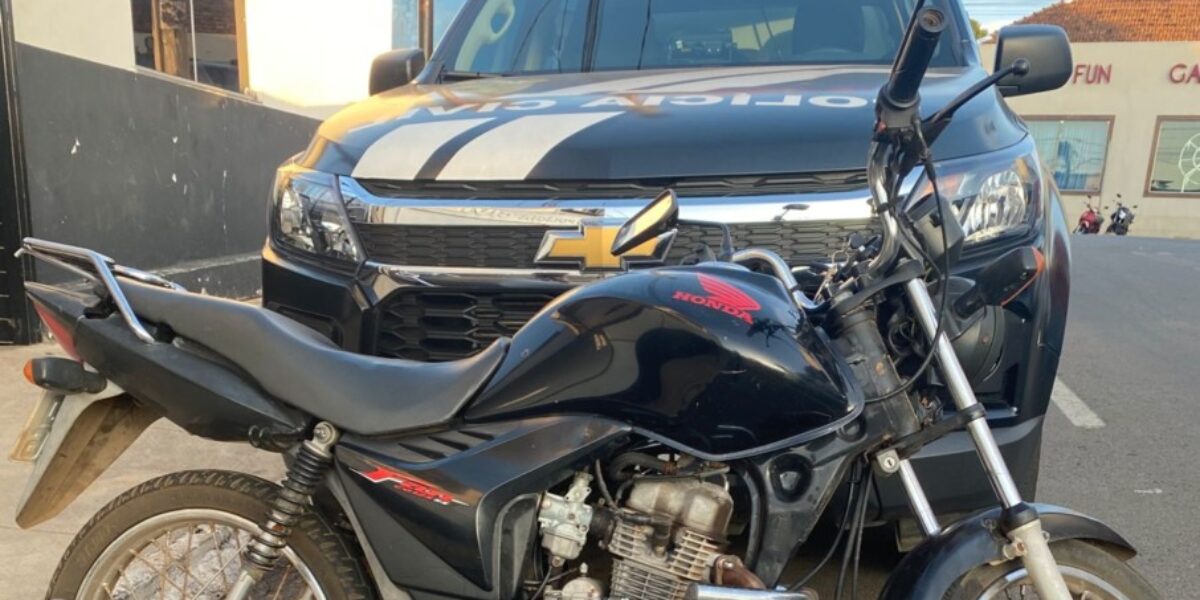 PCGO recupera, em Cristalina, moto furtada em Catalão