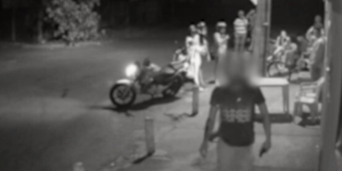 Homem volta a ser preso após pagar fiança por posse de arma e ser liberado, em Uruaçu