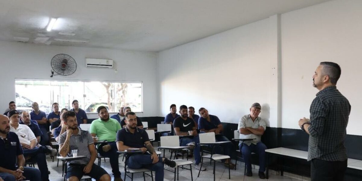 Operação 3ª Lei faz palestra em empresa de Anápolis para orientação quanto à subtração de cargas