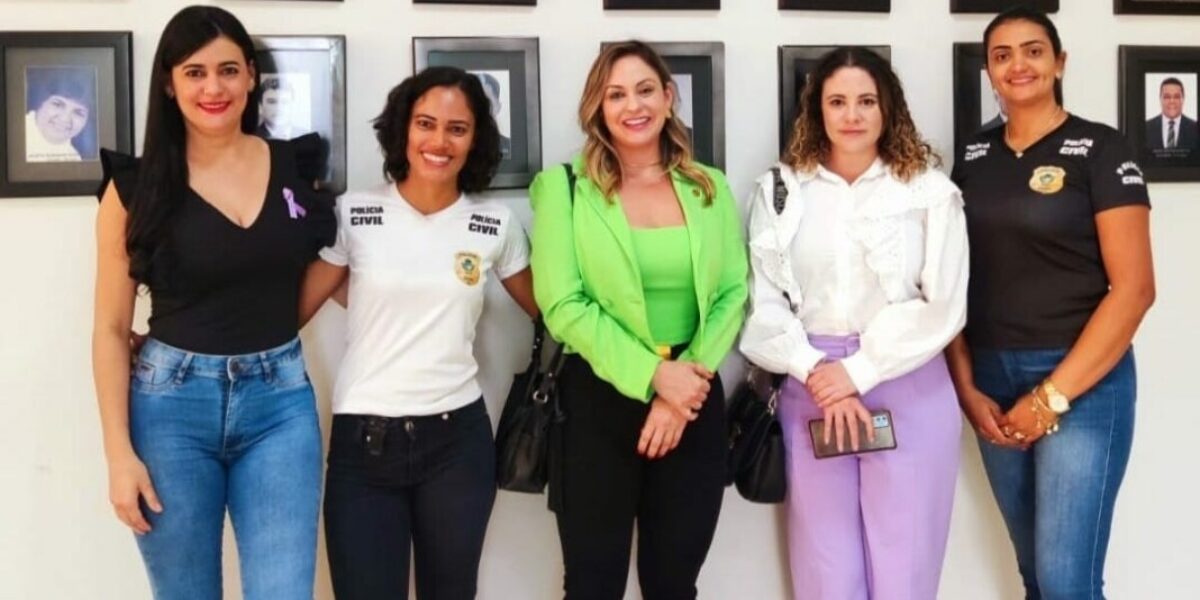 DEAM organiza concurso de redação, em Goianésia