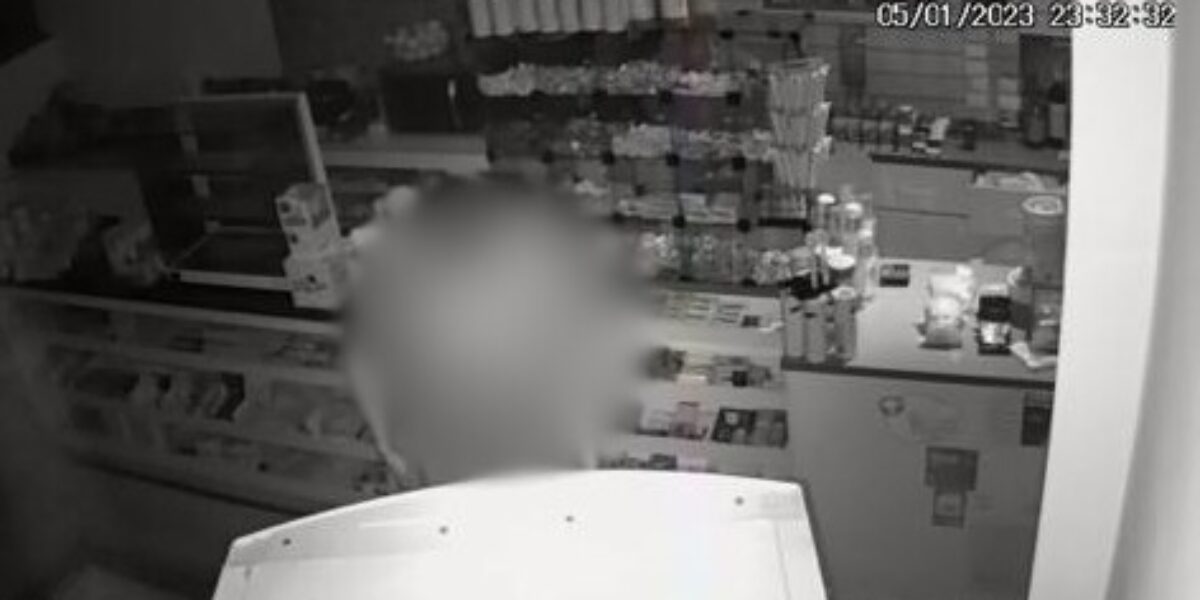 Dupla invade e furta loja de conveniências e autor é preso, em Cavalcante