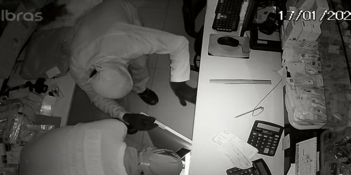 Polícia Civil prende suspeitos de furtar meio milhão em mercadorias de loja em Uruaçu