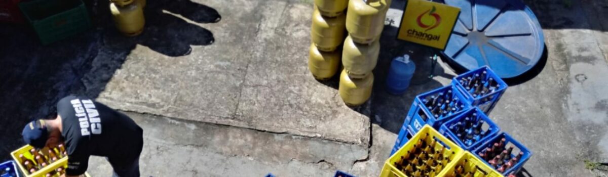 Decon e Procon fazem operação e comerciante é preso por venda de produtos vencidos em distribuidora