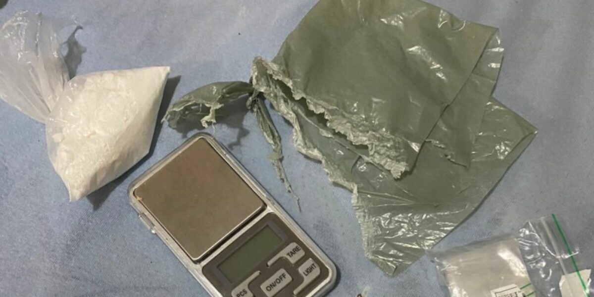 Polícia Civil prende quatro envolvidos no golpe do novo número e em tráfico de drogas