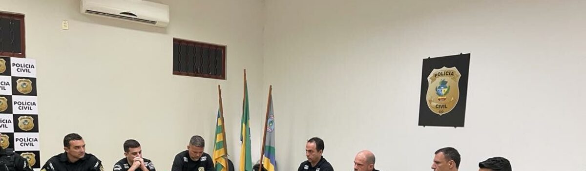 Delegado-geral faz reunião com policiais civis da 8ª DRP, em Rio Verde