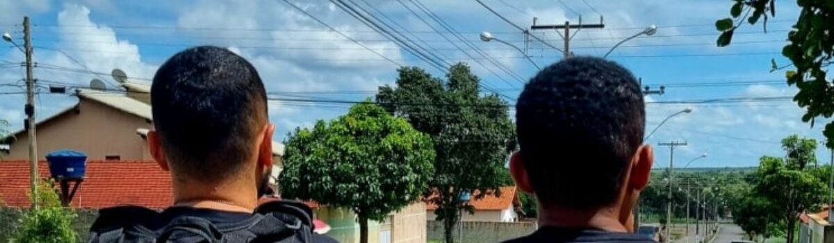 Mulher volta a ser presa por injuriar e ameaçar vizinha que acreditava tê-la denunciado por tráfico