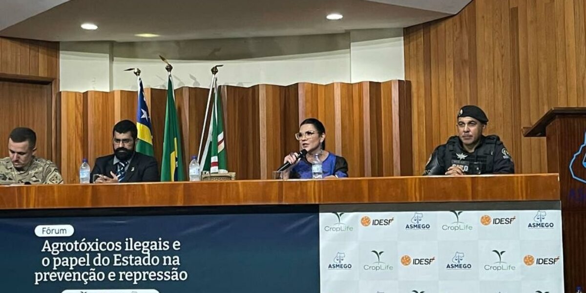 PCGO participa de evento do mercado agroquímico