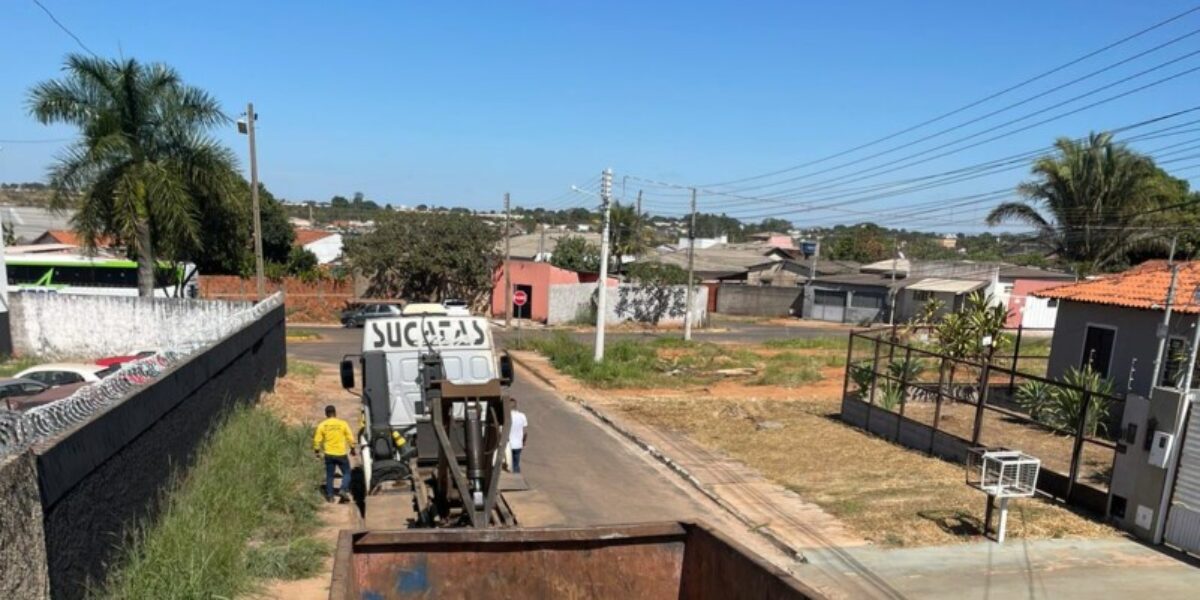 Operação Pátio Limpo retira 80 veículos de delegacia de Formosa para leilão judicial