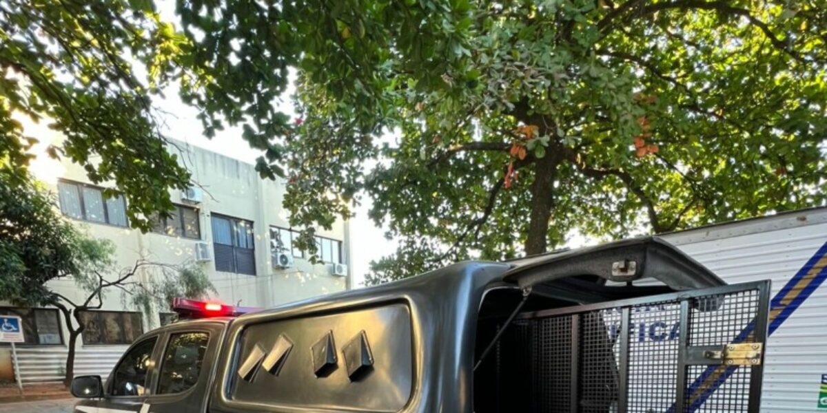 PCGO prende homem que roubou motorista de aplicativo, em Aparecida de Goiânia