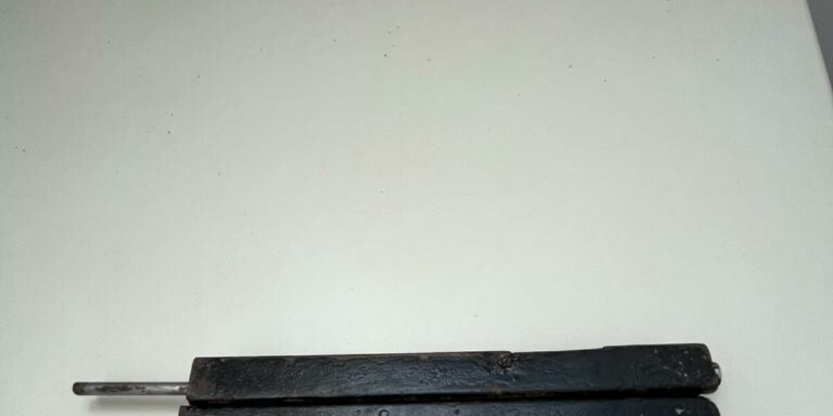 Homem é preso em flagrante por posse de arma, em Novo Gama