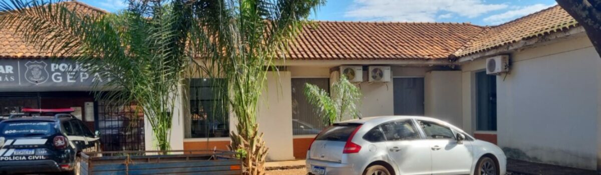 Pai e filho sãos presos ao furtar tijolos de construção em Itumbiara