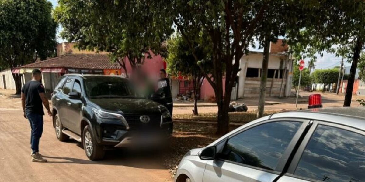 PC recupera caminhonete furtada em São Paulo e autua homem por receptação