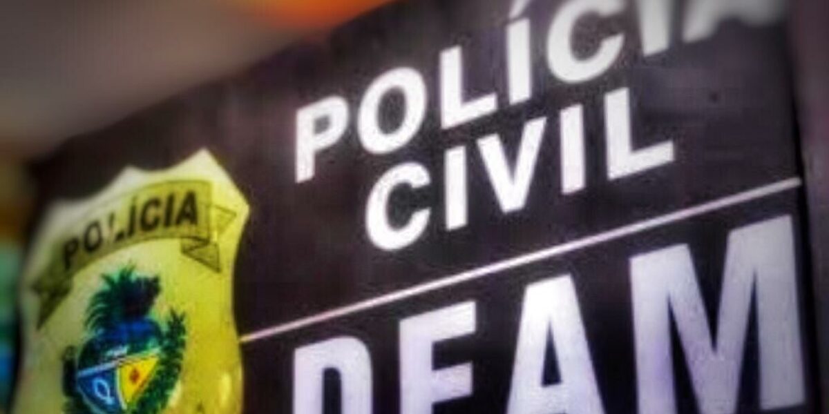 PCGO prende homem por descumprir medida protetiva e ameaçar vítima, em São Luís de Montes Belos