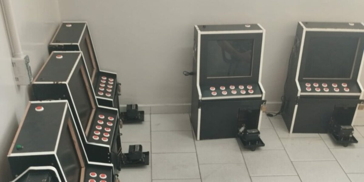 Proprietário de bar é flagrado explorando jogos de azar em Goiânia