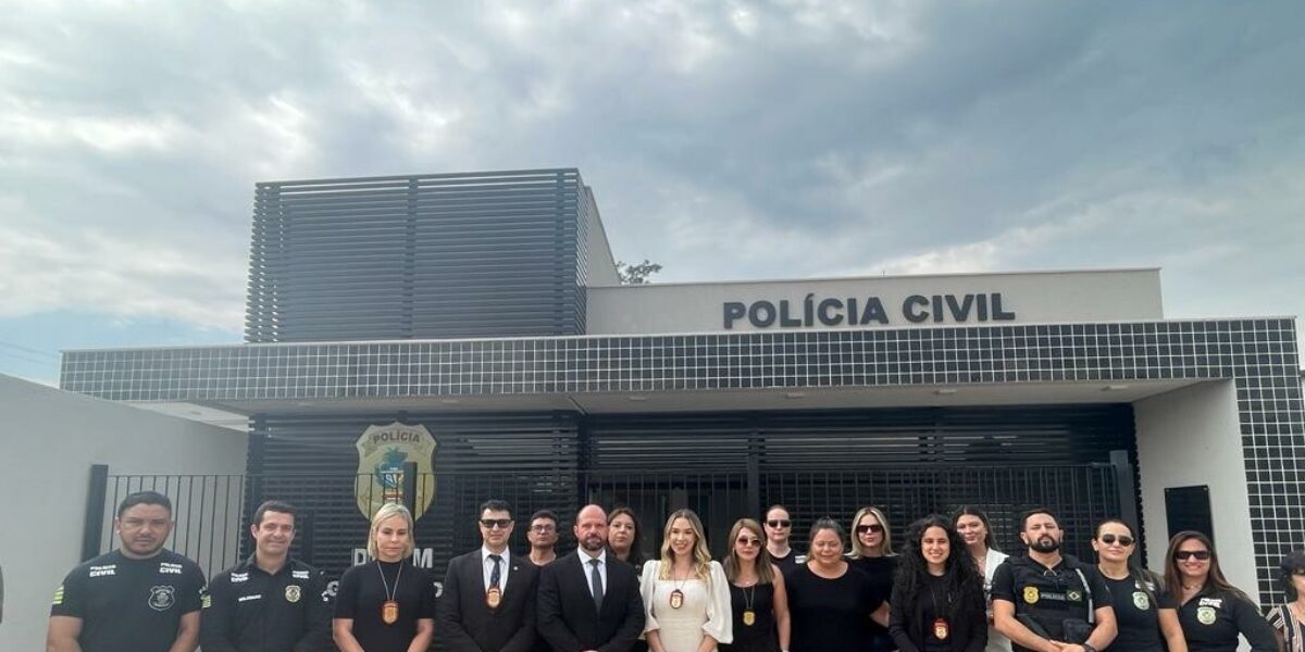 Delegado-Geral da PCGO realiza reunião na regional de Águas Lindas