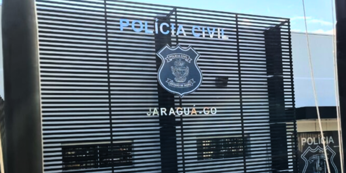 PCGO prende mulher em flagrante por agredir e ameaçar vítima em sinaleiro de Jaraguá