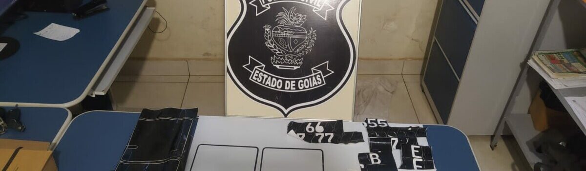PCGO flagra produção irregular de placas automotivas em Minaçu