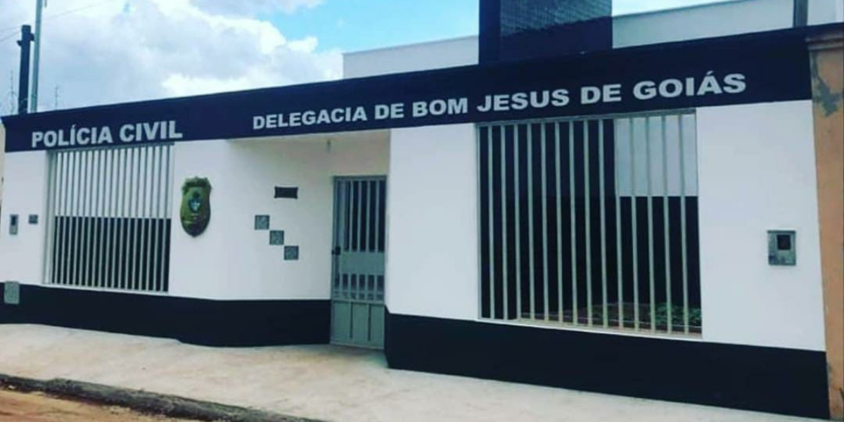 Homem é preso em flagrante por ameaçar Oficial de Justiça