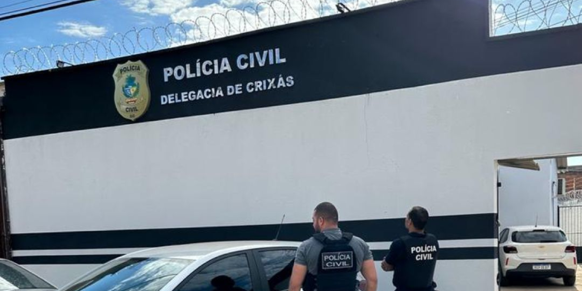 Homem é preso em flagrante por agredir, xingar e ameaçar companheira