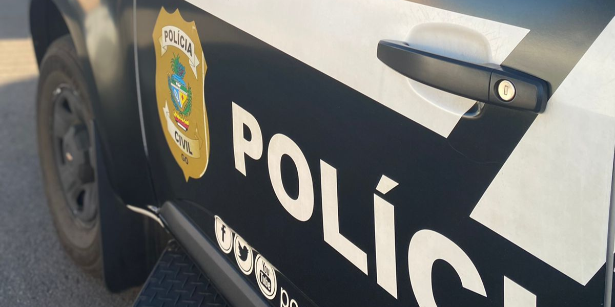 Foragido por tráfico de drogas é preso em flagrante vendendo entorpecentes em Goiânia