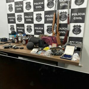 Polícia Civil prende autores de roubo violento em bairro de alto padrão de Itumbiara e recupera bens avaliados em R$ 500 mil