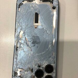 Preso homem que danificou celular de ex e roubou seu atual namorado