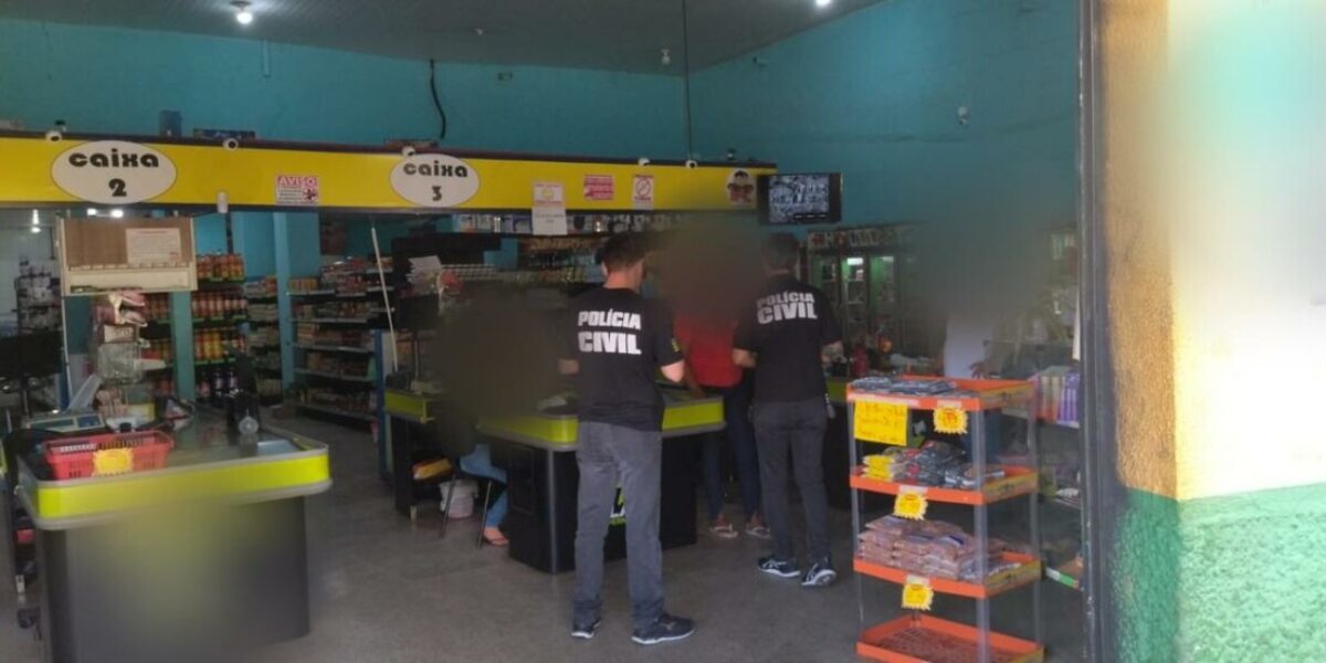 Gerente de supermercado é presa por furto de energia, em Goiânia