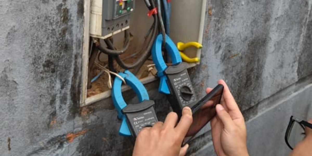 Proprietário e gerente de fábrica são presos por furto de energia, em Aparecida
